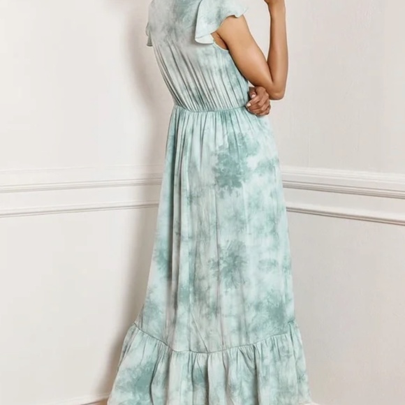Lulu’s Better Than Dreaming Sage Tie-Dye Maxi Dress size XS - Picture 3 of 8